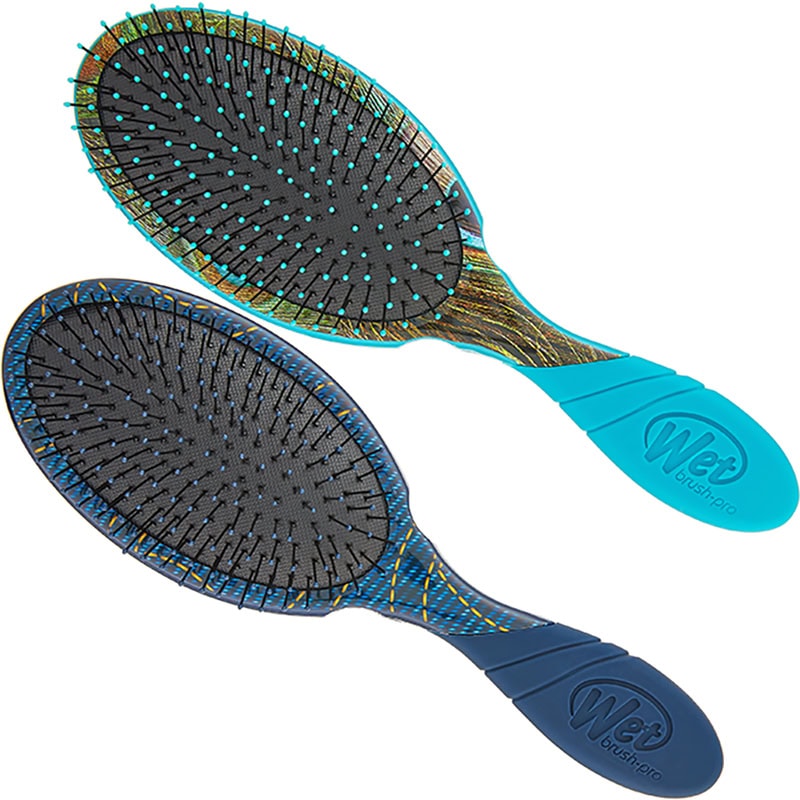WetBrush Pro Detangler Free Sixty 2